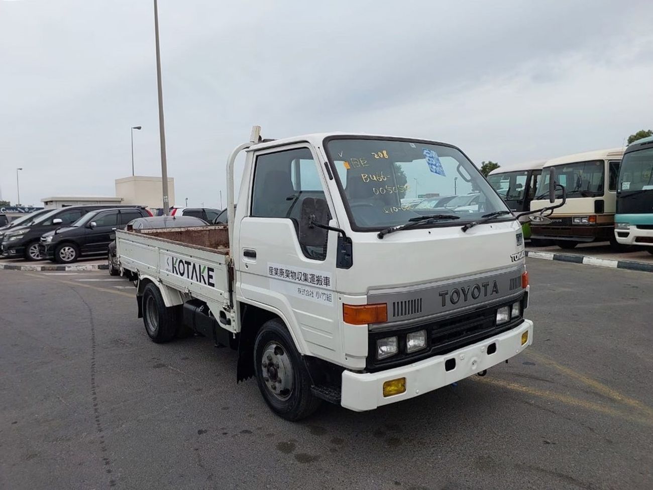 Toyota Toyoace TOYOTA TOYOACE TRUCK RHD 1994 MODEL 3.7 L DIESEL MANUAL(PM50518)