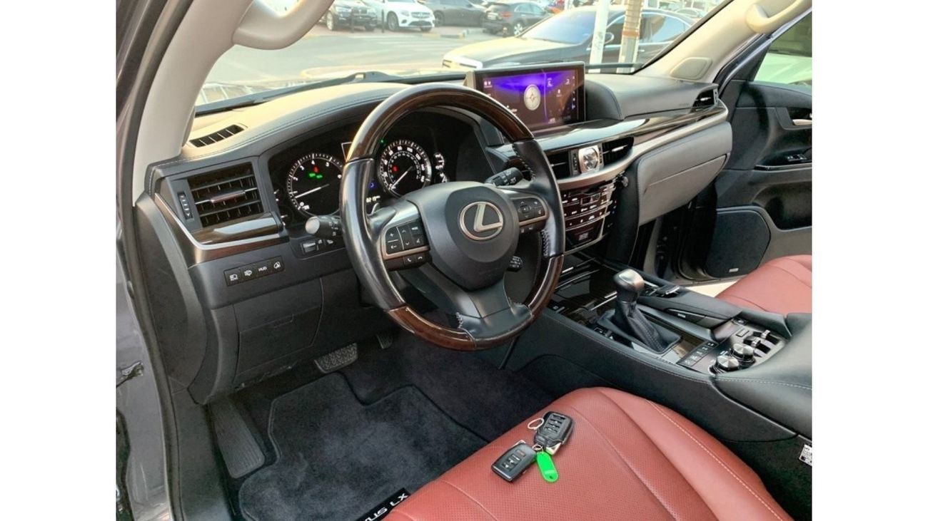Lexus LX 570