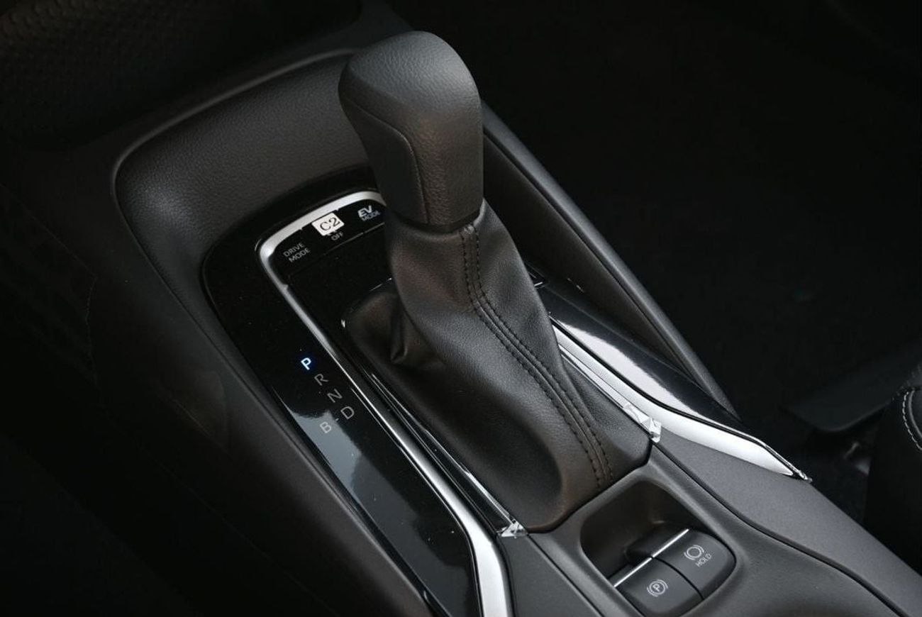 Toyota Corolla Toyota Corolla 1.8L Hybrid, Model 2024, Color White (Export Price)