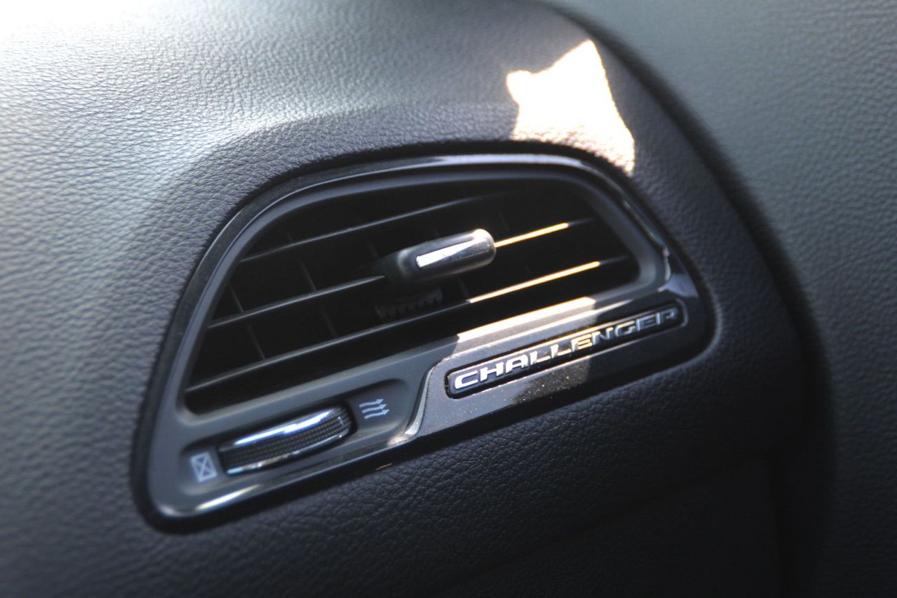 Dodge Challenger SXT 3.6L