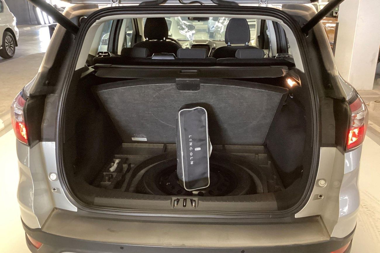 فورد إيسكاب SE | شامل الضمان | 0 ﺪﻔﻋﺓ ﺃﻮﻟﻯ