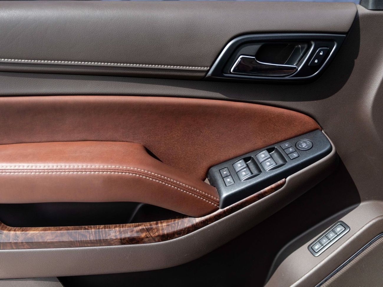 شيفروليه تاهو Premier 5.3L RWD