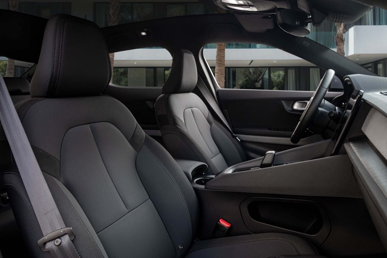 بولستار 2 2 Long Range Single Motor | 1,508 P.M | 0% Downpayment | POLESTAR 2 LONG RANGE |AGENCY WARRANTY | Ra