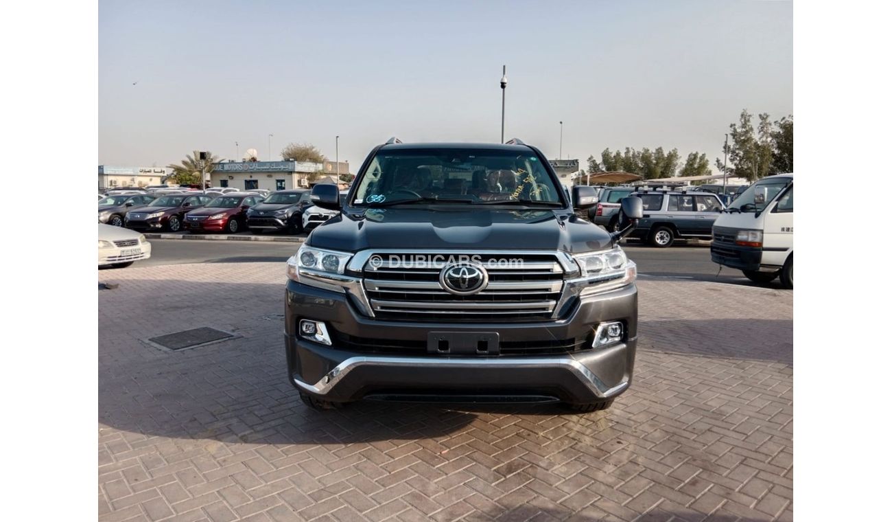 تويوتا لاند كروزر TOYOTA LAND CRUISER RIGHT HAND DRIVE (PM1568)