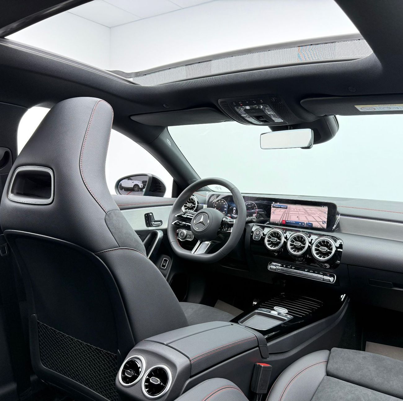 Mercedes-Benz CLA 200 *Brand New* 2025 Mercedes Benz CLA 200 AMG Premium, 2030 Mercedes Warranty, Delivery Km, GCC