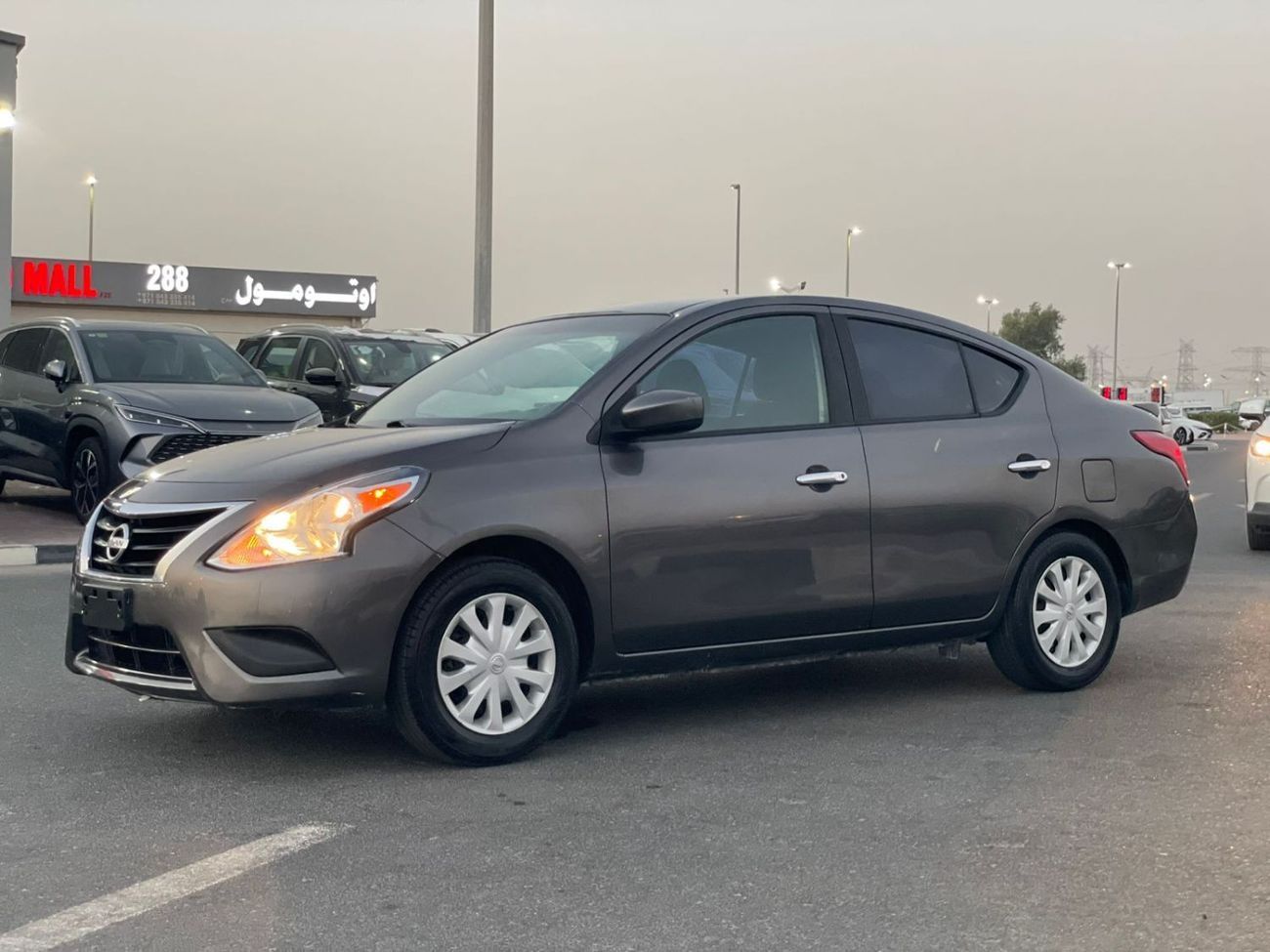 Nissan Versa 2017 Nissan Versa (Sunny) SV 1.5L V4 MidOption  Economical