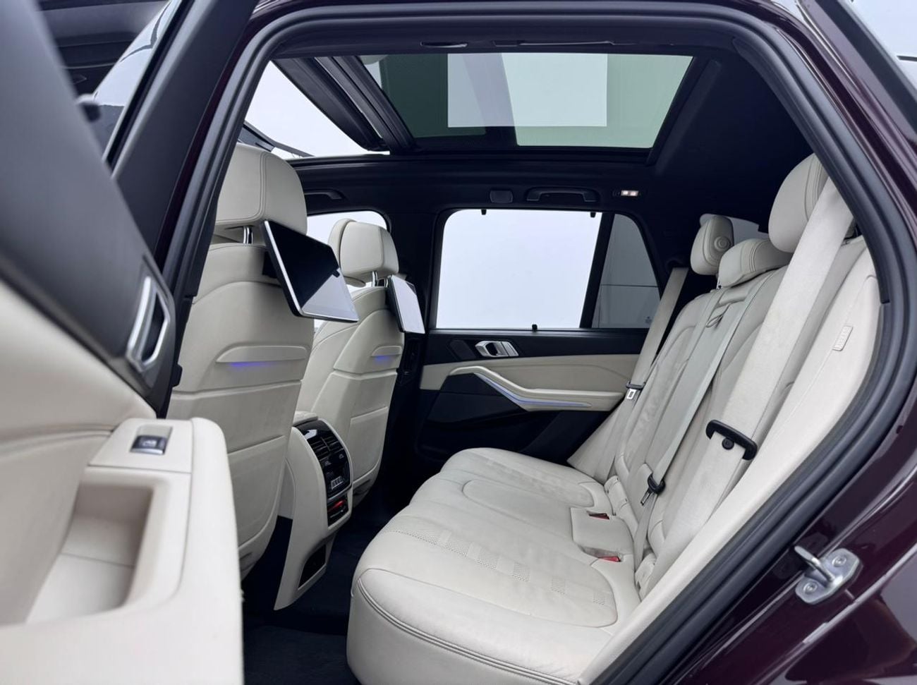 بي أم دبليو X5 M50i 4.4L 2020 BMW X5 M50i, Full Service History, 1 Year Warranty, Excellent Condition, GCC