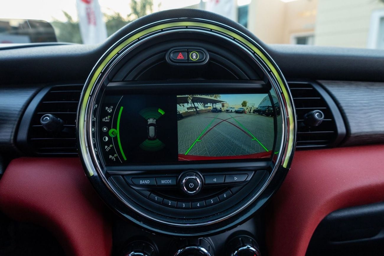 Mini Cooper MINI Hatch John Cooper Works 2018 GCC specs for 952.00 AED monthly