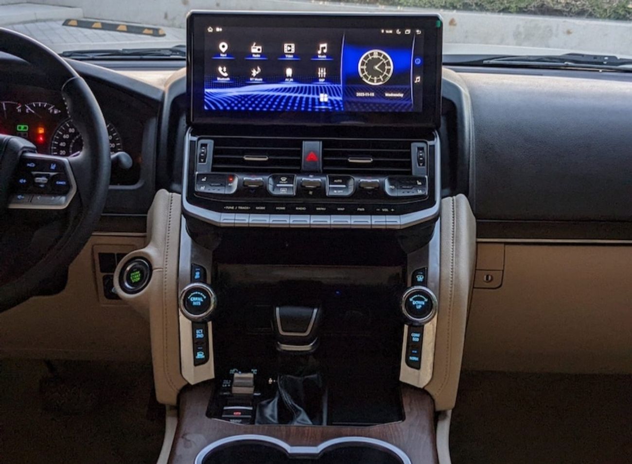 Toyota Land Cruiser Toyota Land Cruiser 2016 GXR v6 facelift to 2024 inside and outside