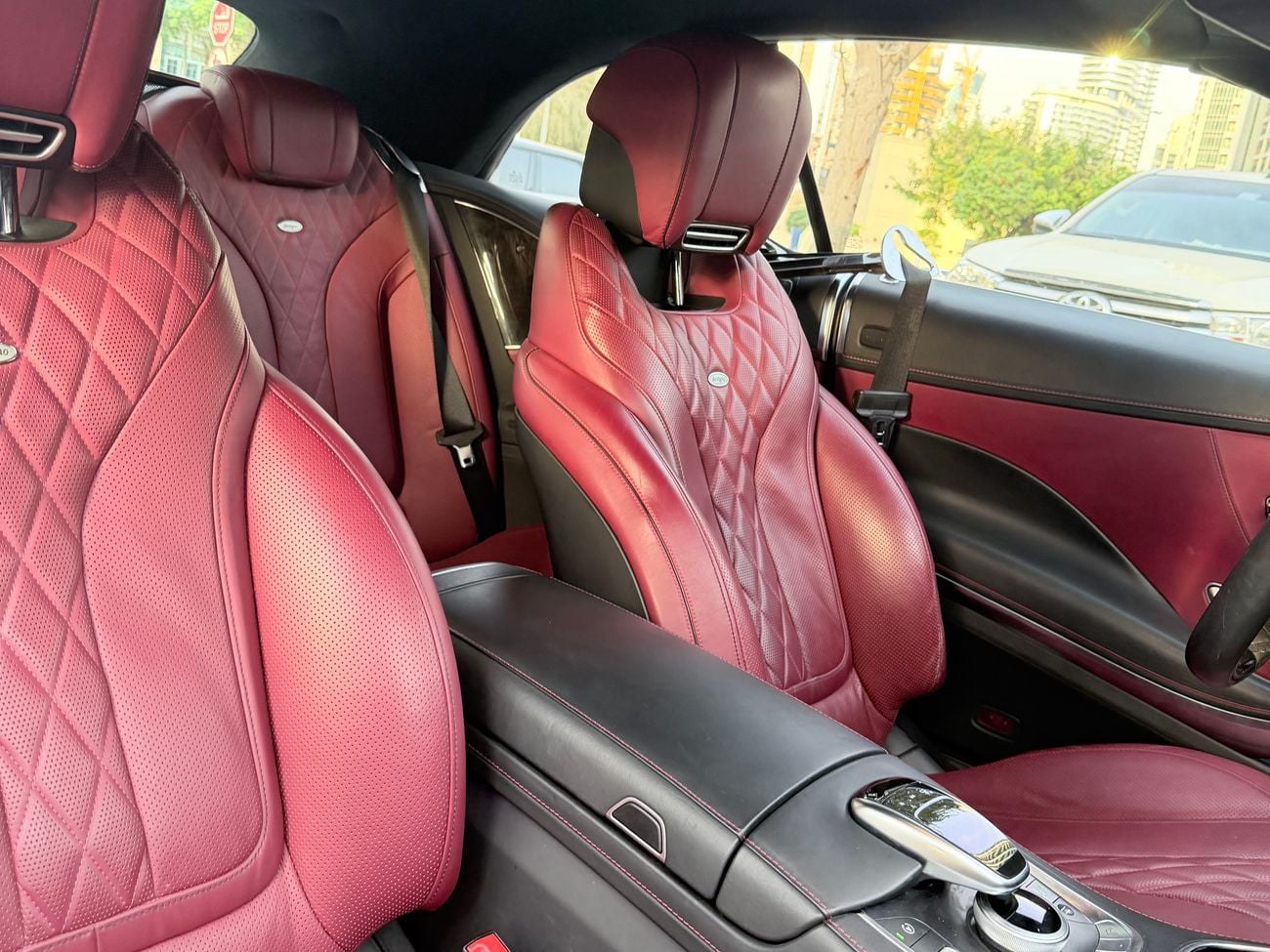 Mercedes Benz S550 V8