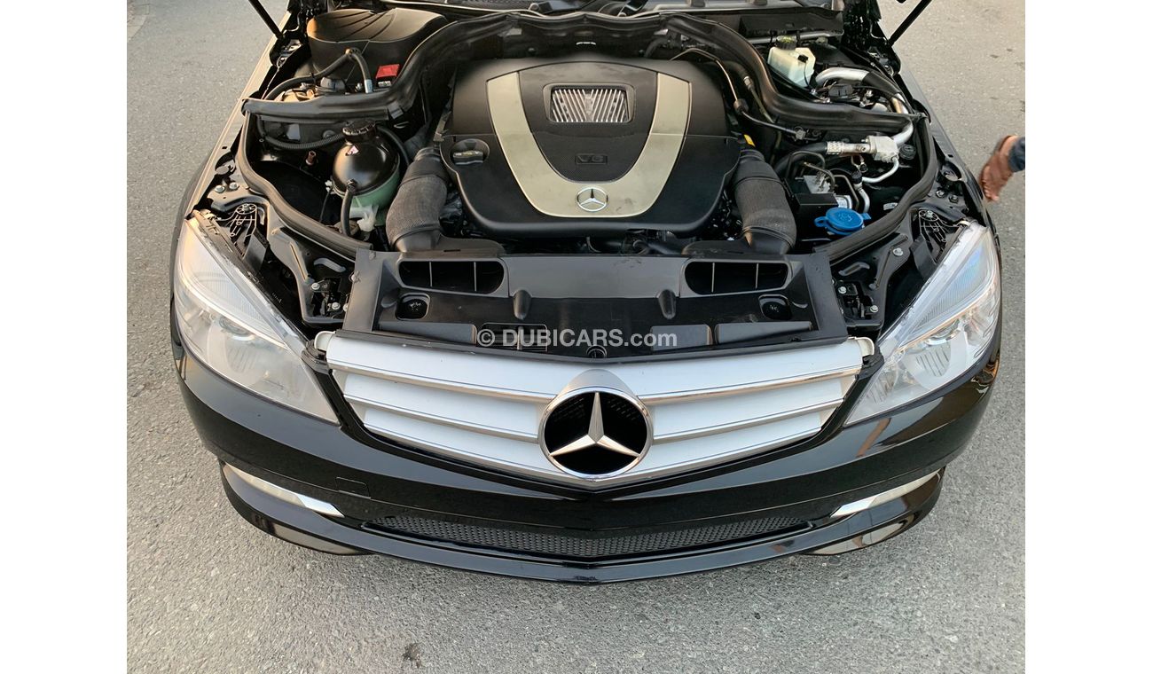 Mercedes-Benz C 300 Mercedes C300_2011_Excellent_Condition _Full option