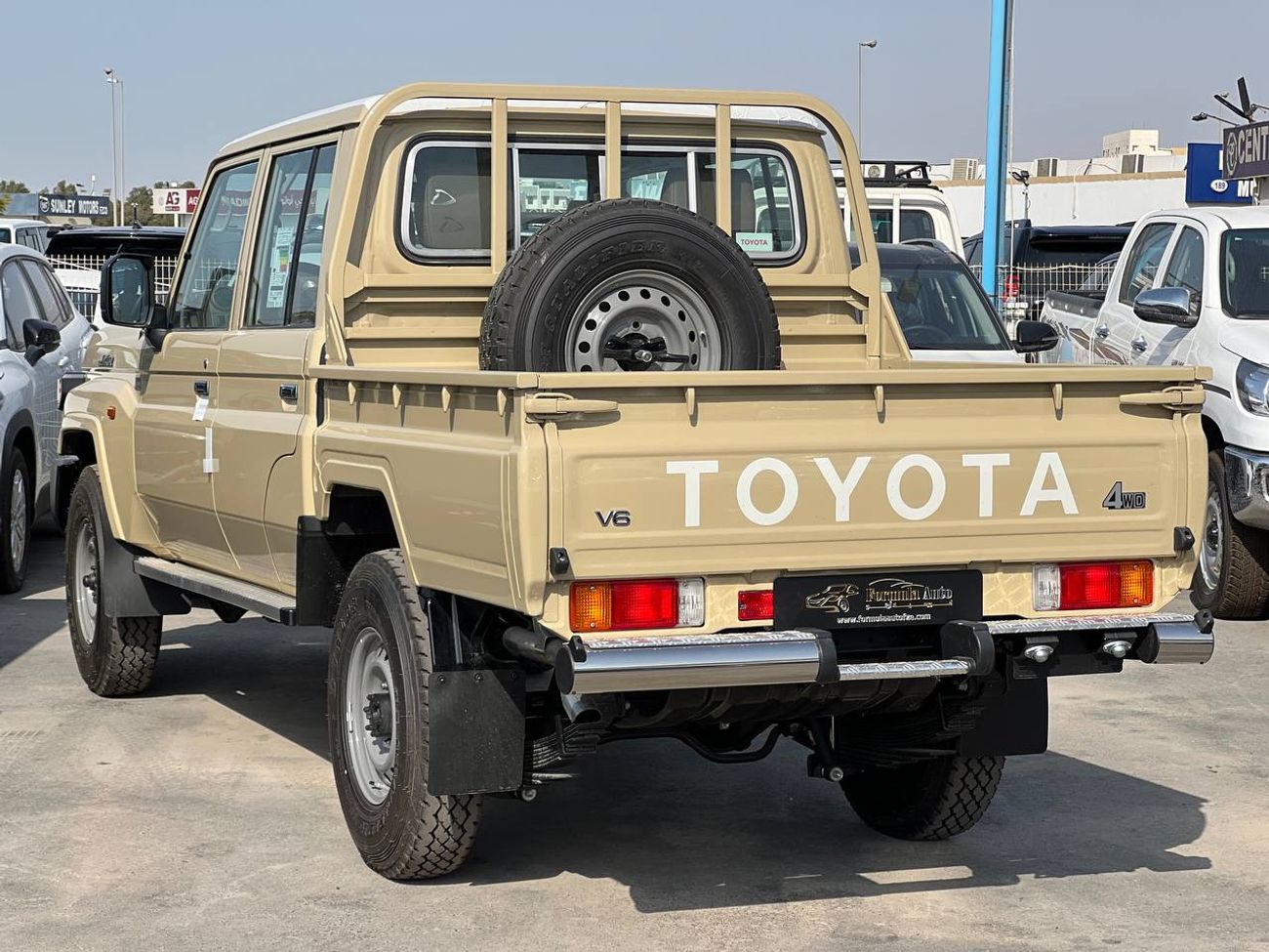 Toyota Land Cruiser Pick Up D/C LC79 4.0L PTR A/T // 2025 // STD With Diff Lock , Power Windows // Special Offer // By Formula A