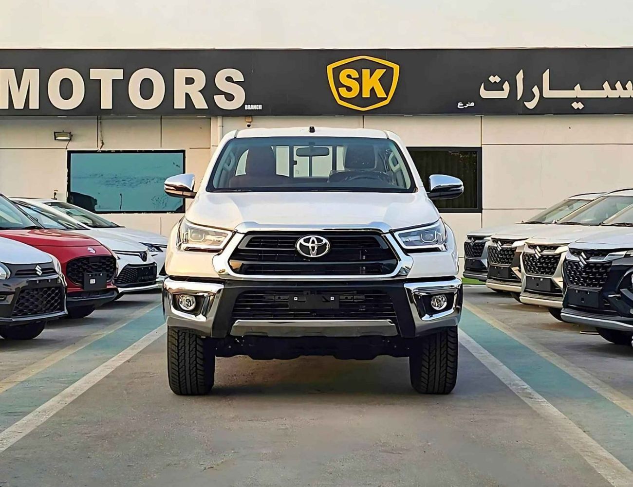 Toyota Hilux SR5 WIDE BODY DOUBLE CABIN/2.7L PETROL A/T/PUSH START/ AUTO & DUAL AC/ ALLOY WHEEL/CODE#HP27SR5AK