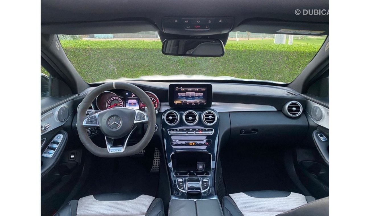 Mercedes-Benz C 63 AMG Std MERCEDES BENZ C63s AMG 2016