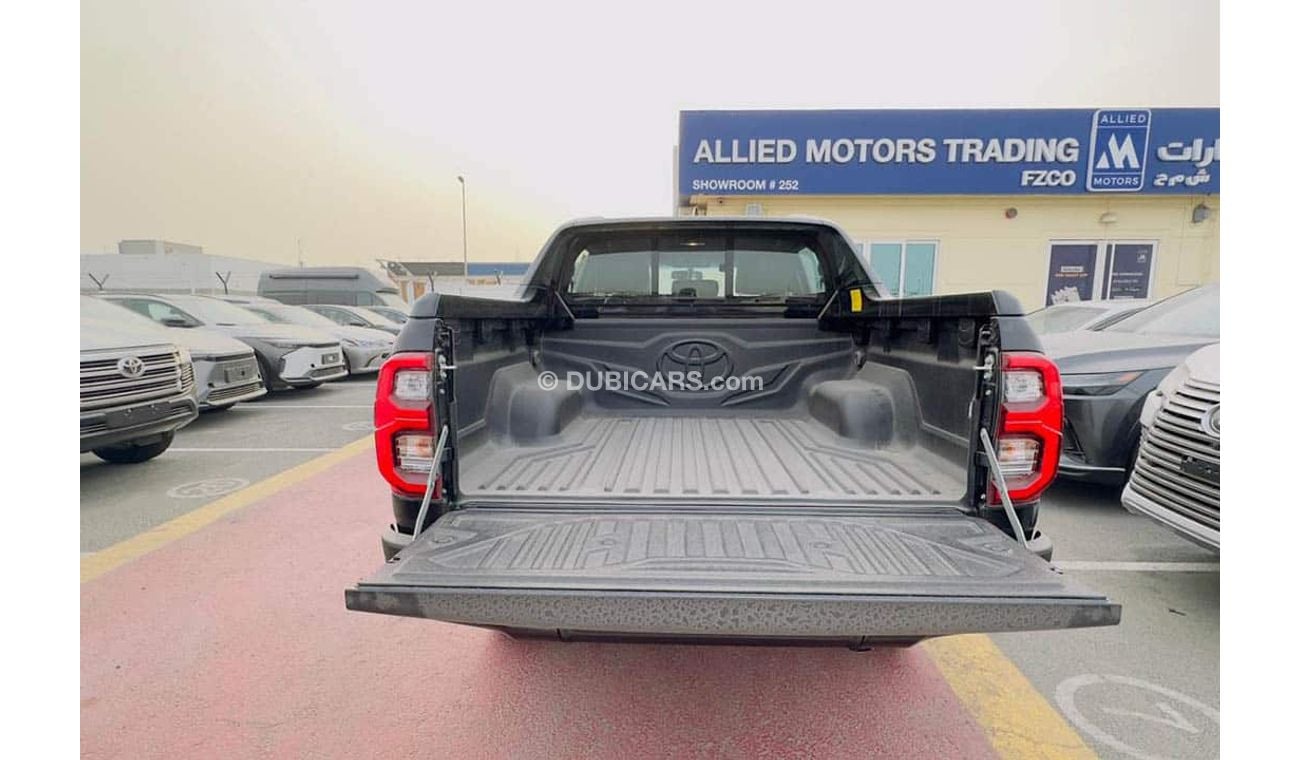 تويوتا هيلوكس D/cab P/up 4x4 2.8L Diesel - A/T - 23YM - GRS - BLK_BLK (EXPORT OFFER)