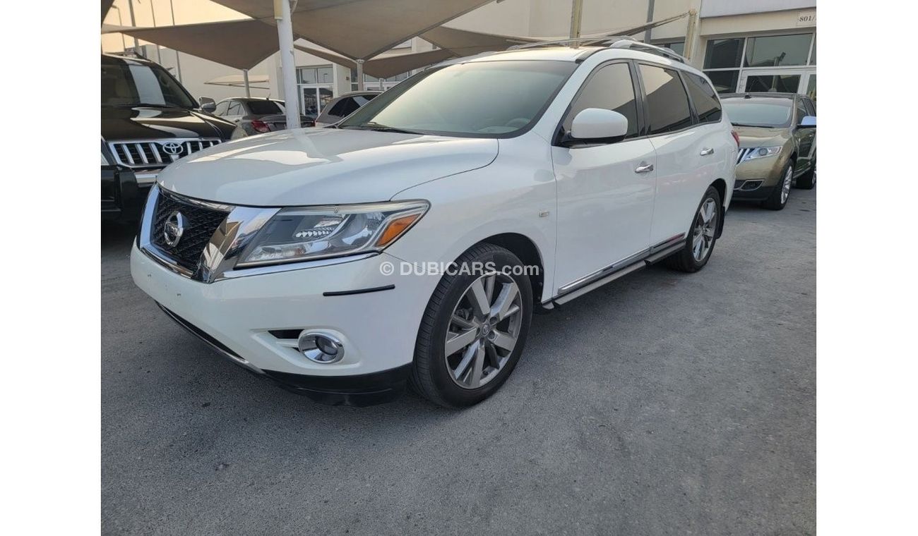 نيسان باثفايندر بلاتينوم