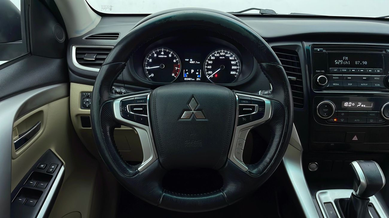 Mitsubishi Montero GLS MID 3 | Under Warranty | Inspected on 150+ parameters