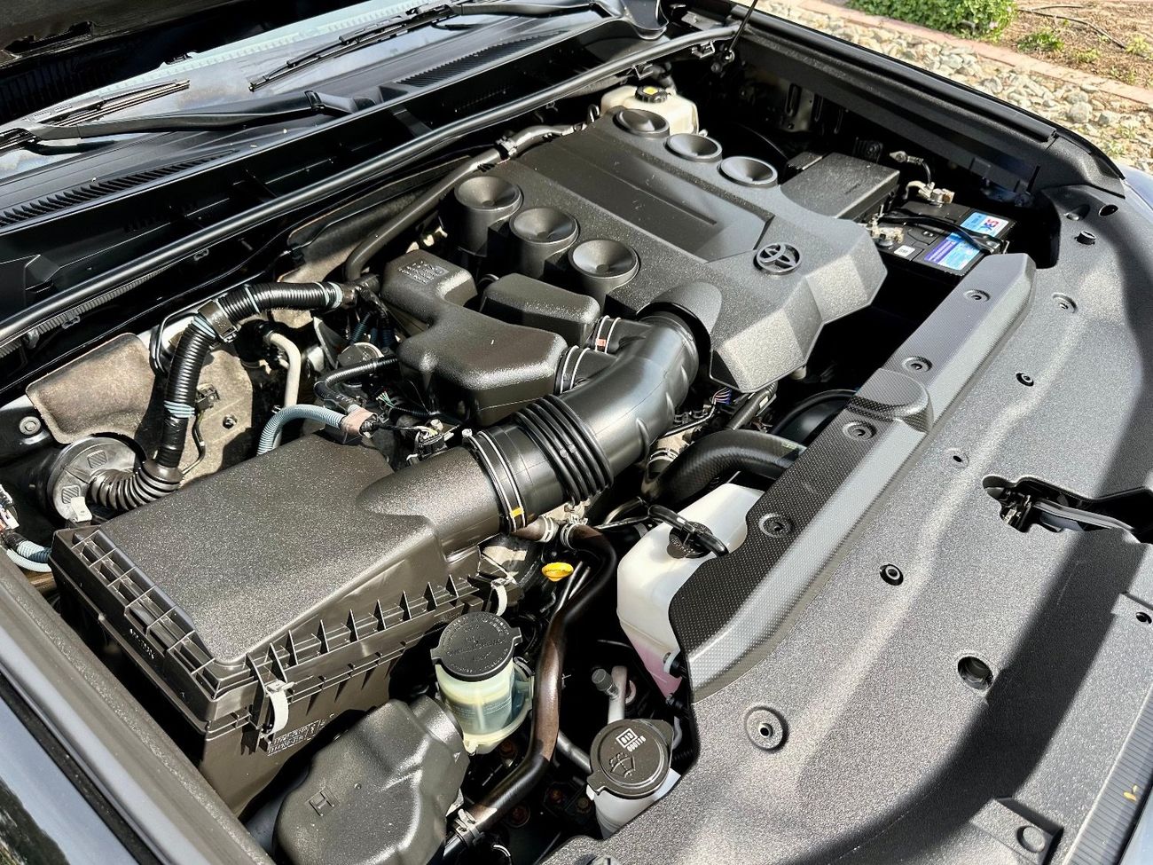 Toyota 4Runner 2018 Model Full Option Premium Very Clean Perfect Condition