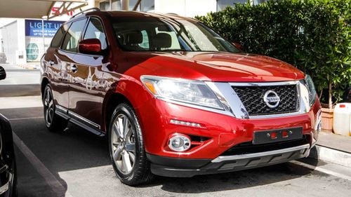 Nissan Pathfinder SV 4WD