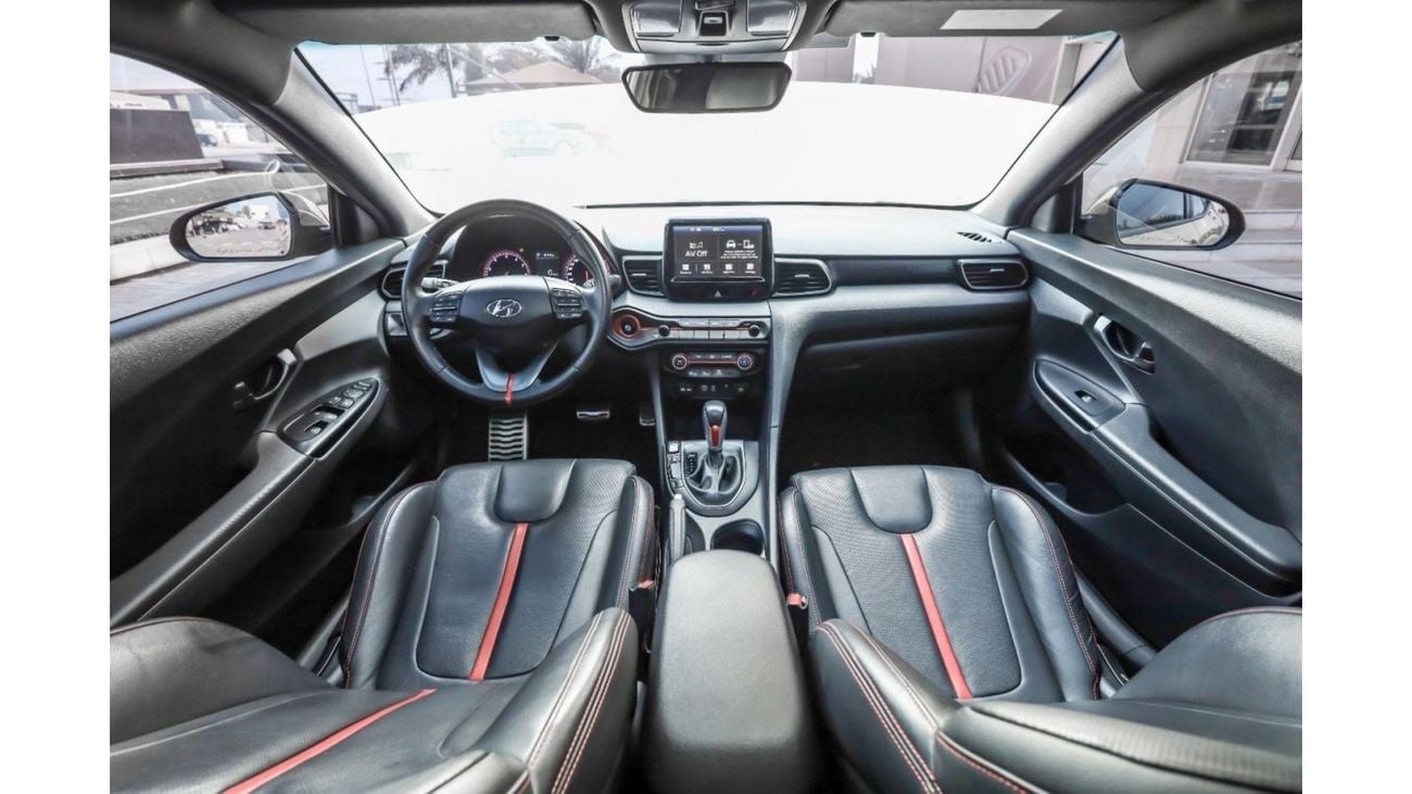 Hyundai Veloster Turbo