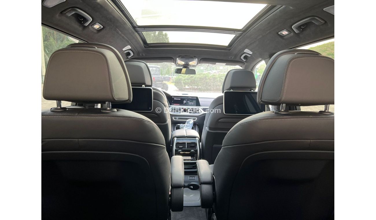 BMW X7 M50i Luxury BMW X7 M50I DARK SHADOW EDITION LIMITED