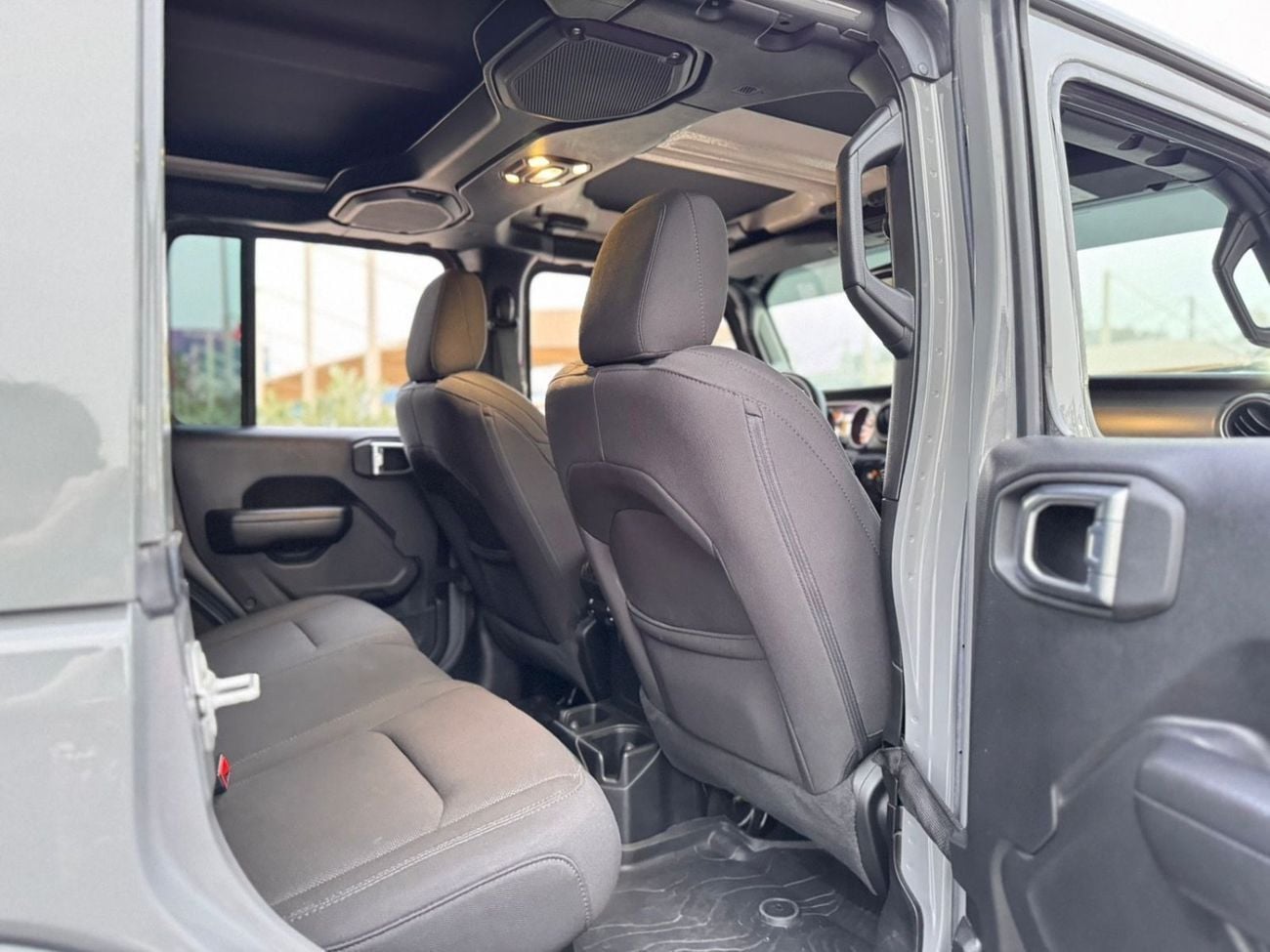 Jeep Wrangler Unlimited Rubicon 3.6L A/T (5 Seater)