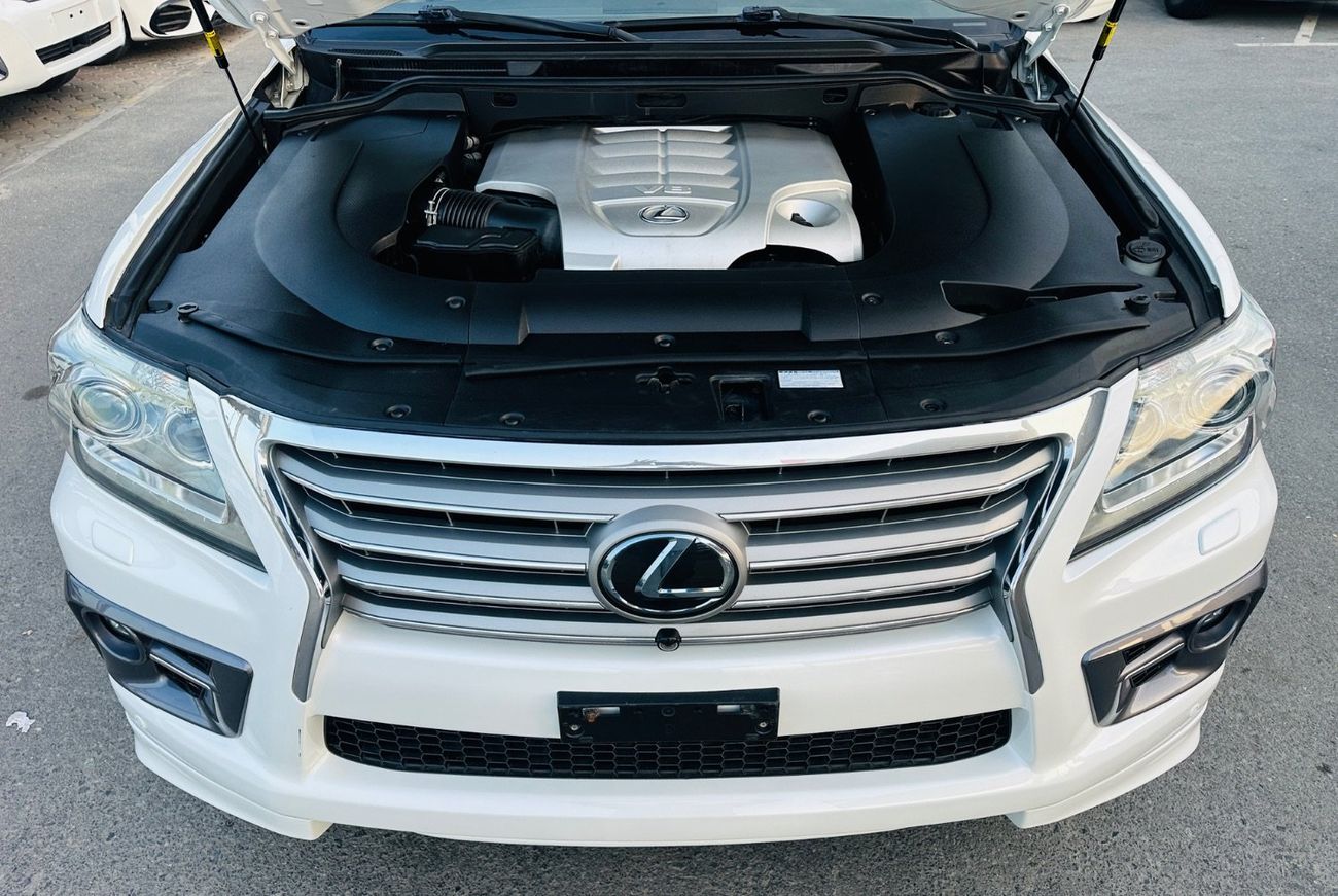Lexus LX 570