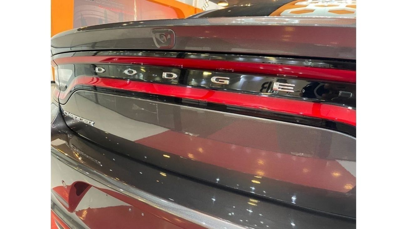دودج تشارجر SXT 1890 درهم إماراتي @ 0% DP | مملوكة مسبقًا ومعتمدة | دودج تشارجر | دول مجلس التعاون الخليجي | تحت