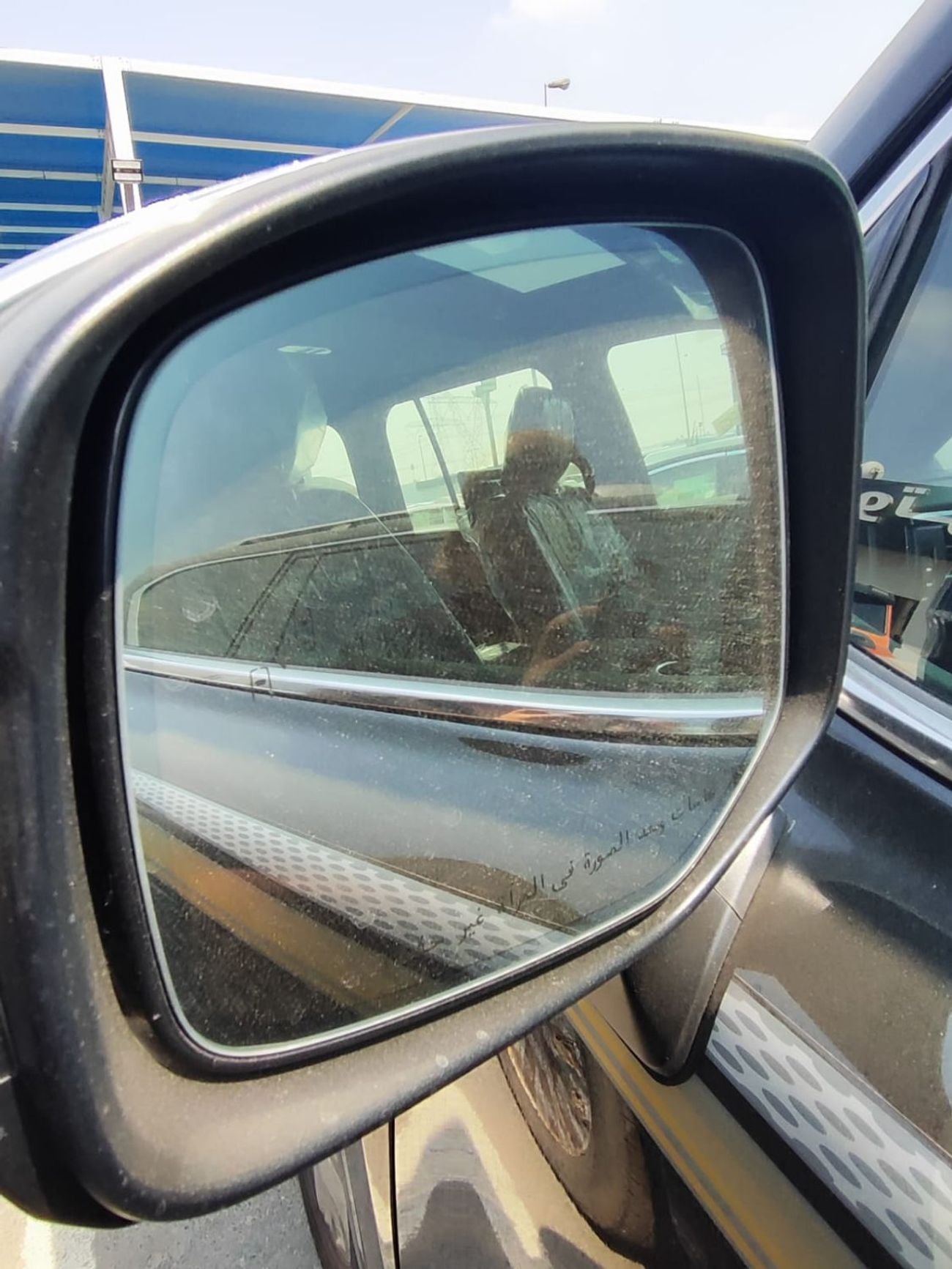 Toyota Land Cruiser VX TOYOTA Land Cruiser VX 4.0 P AT Omani SPECS Fully Loaded| Soft door close | JBL| Back LED lighting|