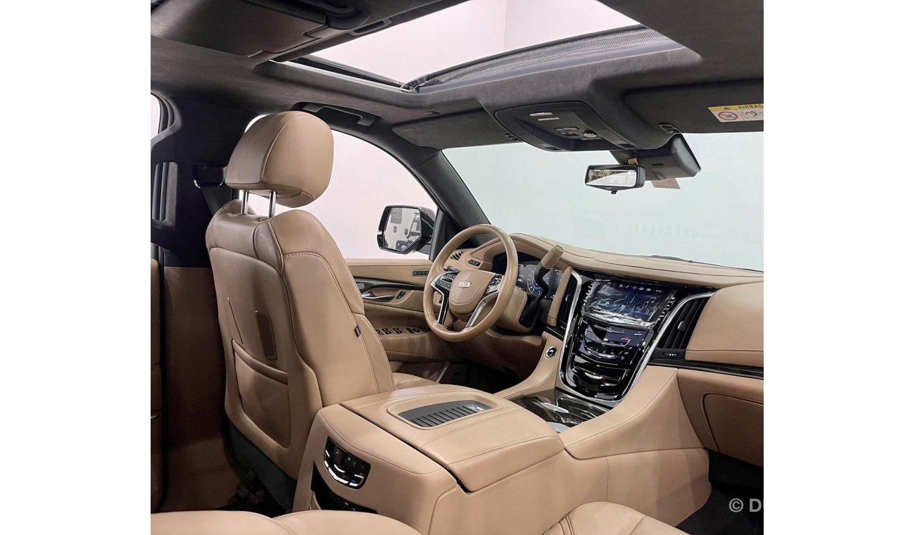 كاديلاك إسكالاد 2020 Cadillac Escalade Platinum, Full Service History, Warranty, GCC