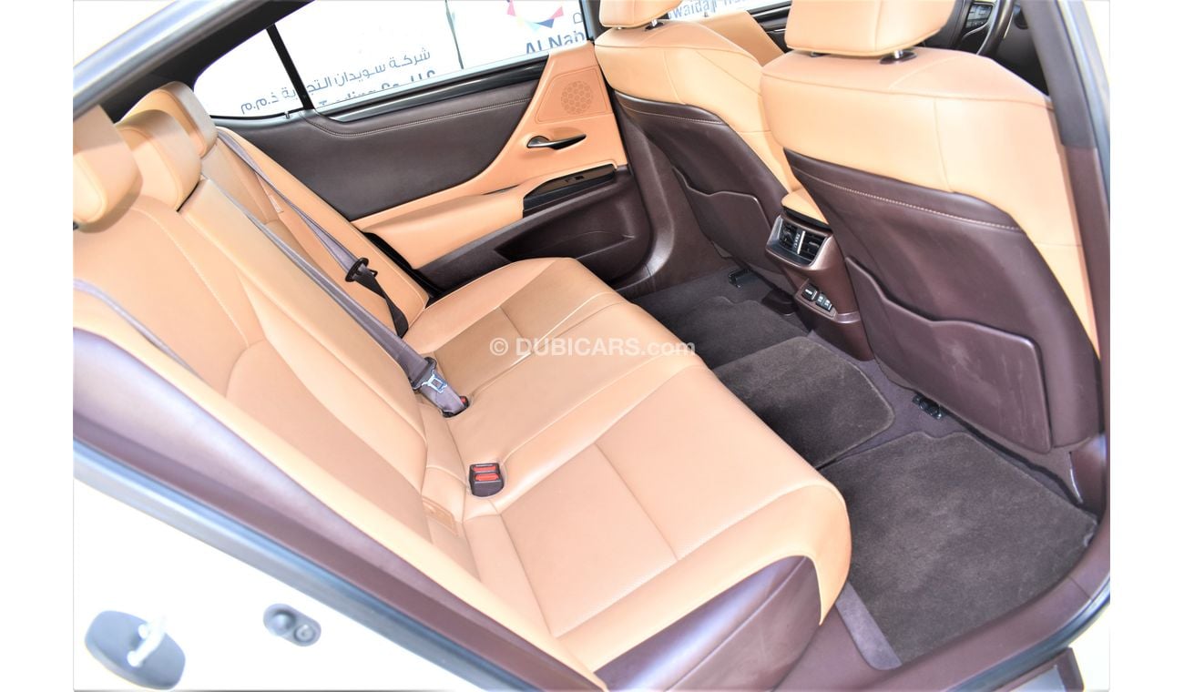 Lexus ES350 AED 3330 PM | 3.5L V6 GCC DEALER WARRANTY