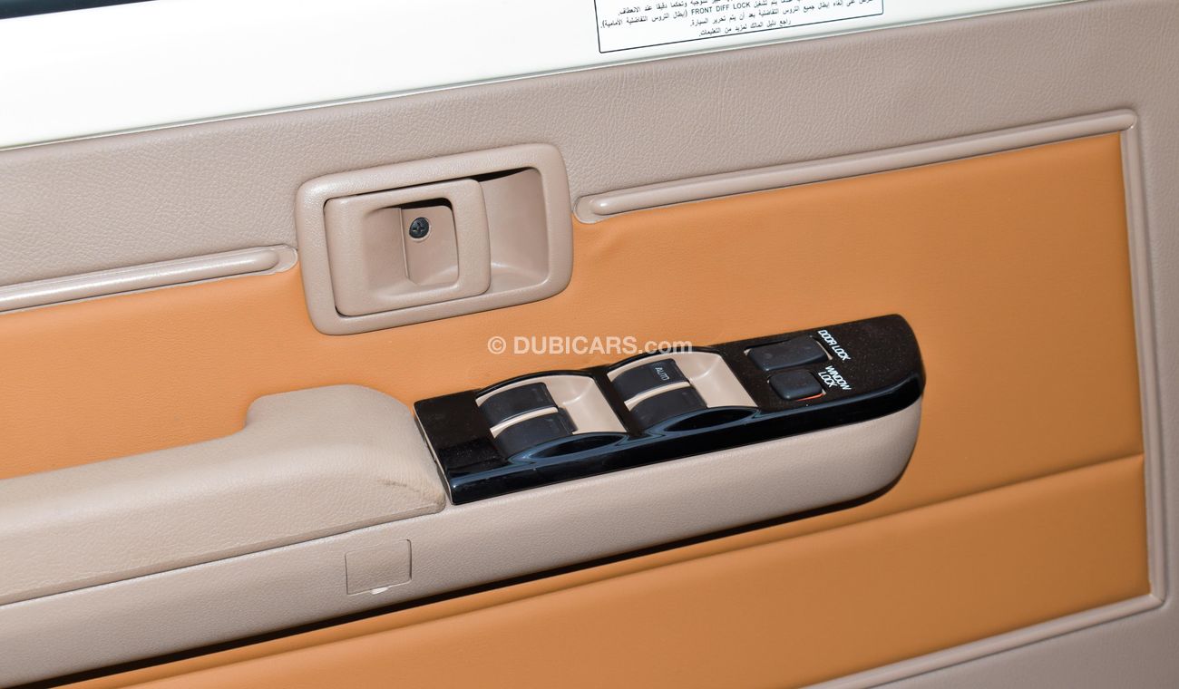 Toyota Land Cruiser Pick Up