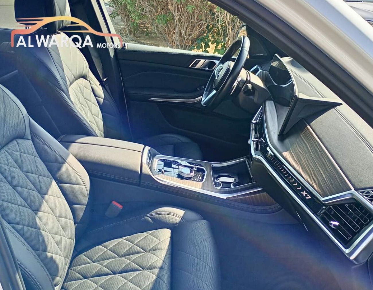 BMW X7 40i M Sport Pure 3.0L (335 HP)