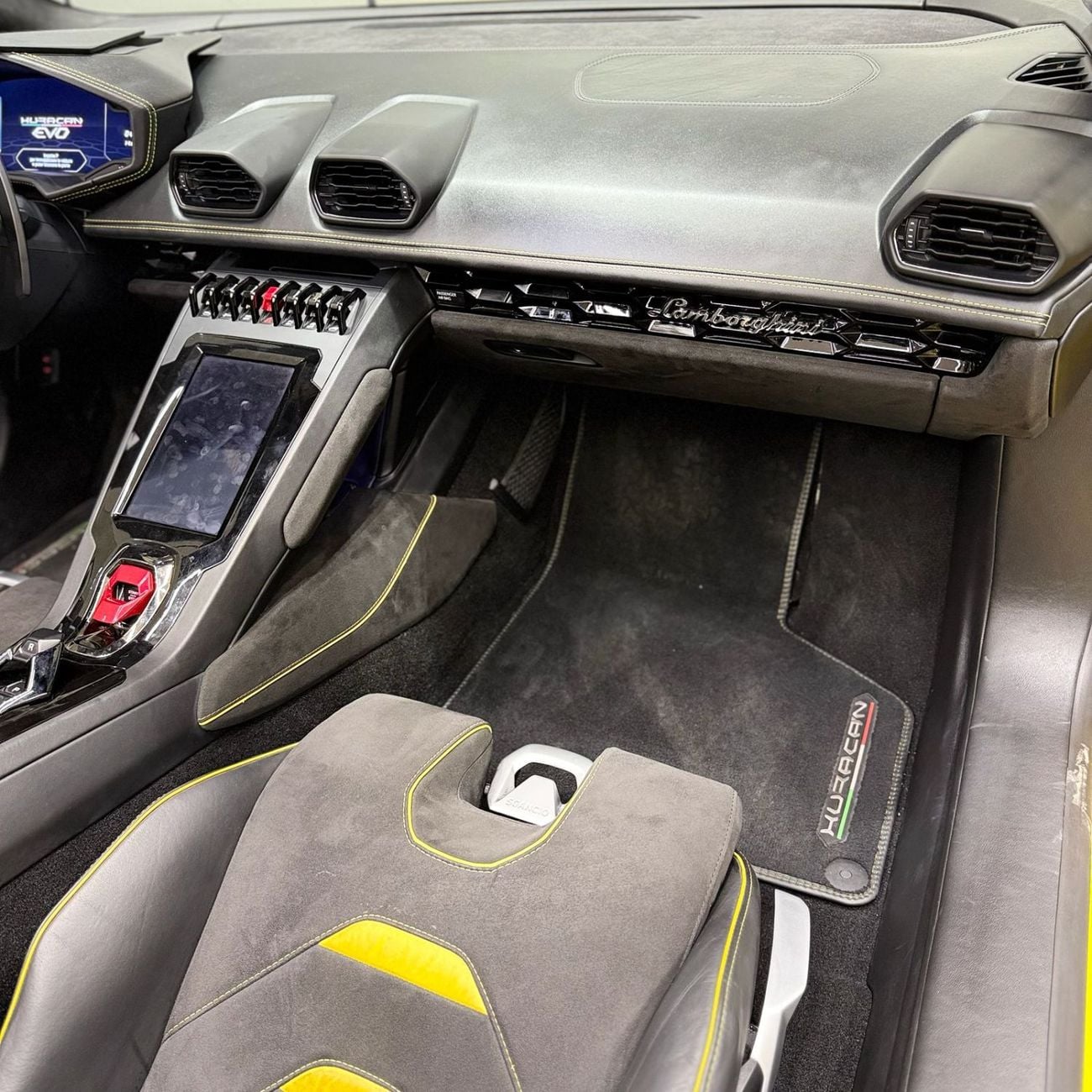 Lamborghini Huracan Evo Spyder