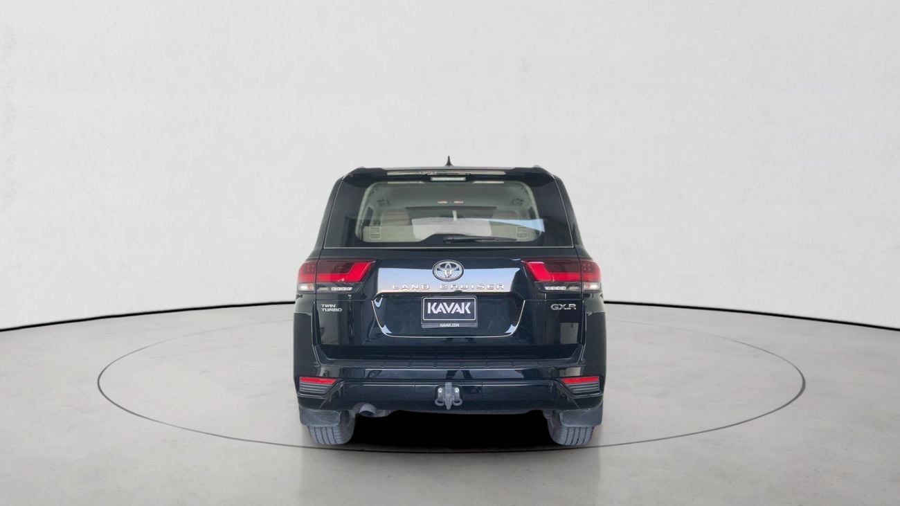 تويوتا لاند كروزر GXR | upto AED 20,000 Ramadan Discount | شامل الضمان | 0 ﺪﻔﻋﺓ ﺃﻮﻟﻯ