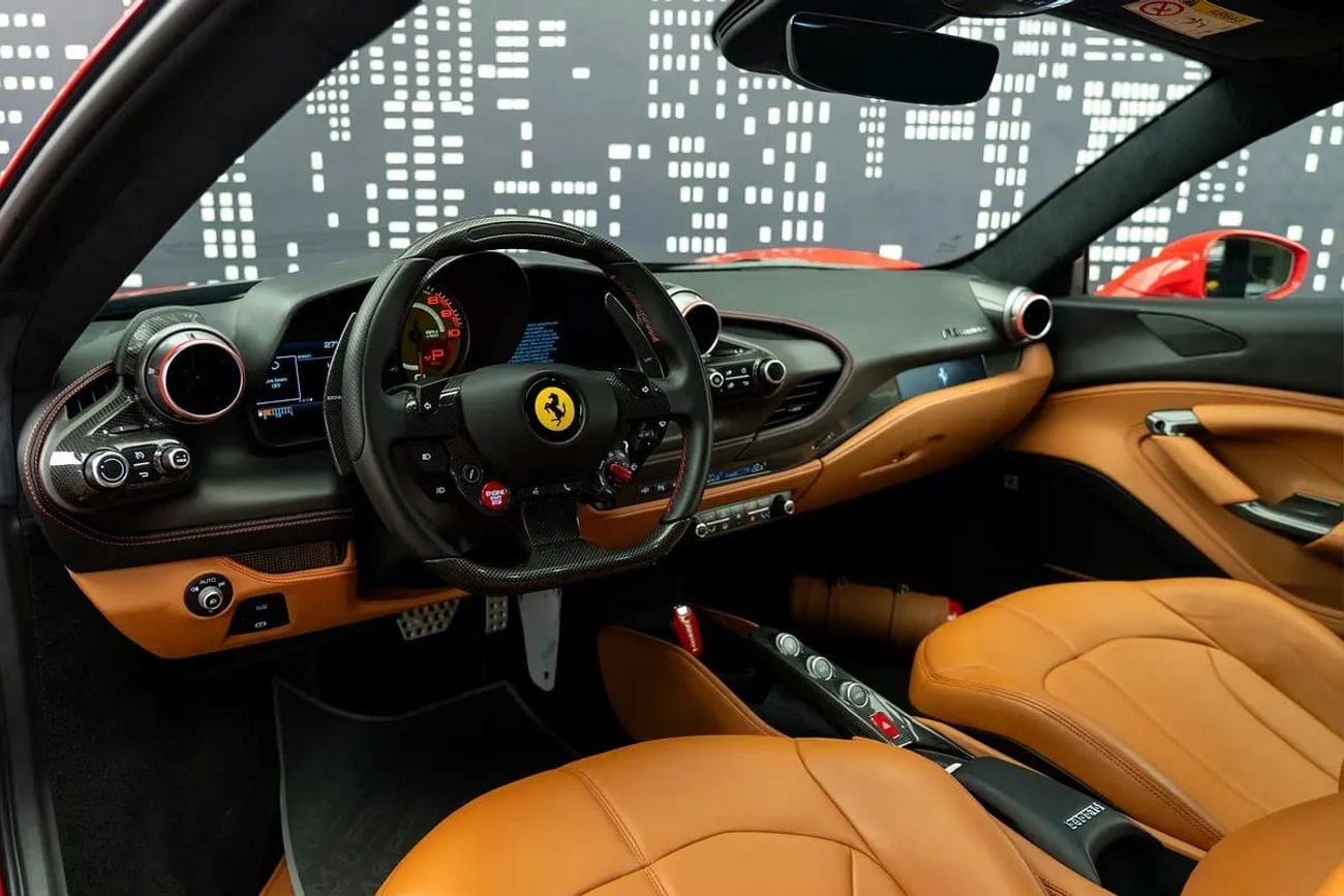 فيراري F8 تريبوتو 3.9T V8