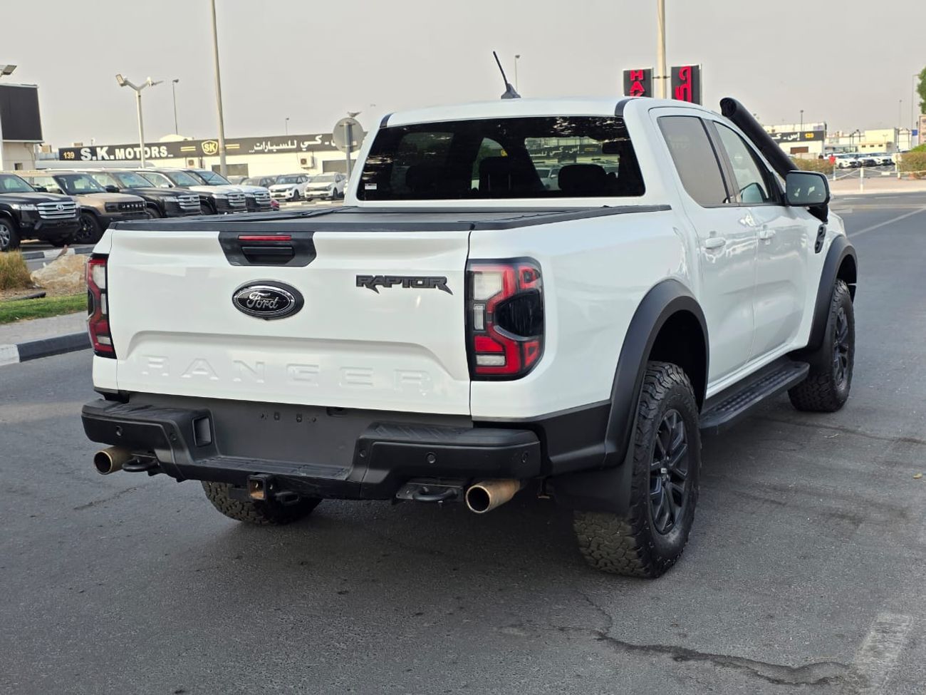 Ford Ranger Raptor petrol 3.0 liter ,right hand drive only for export available