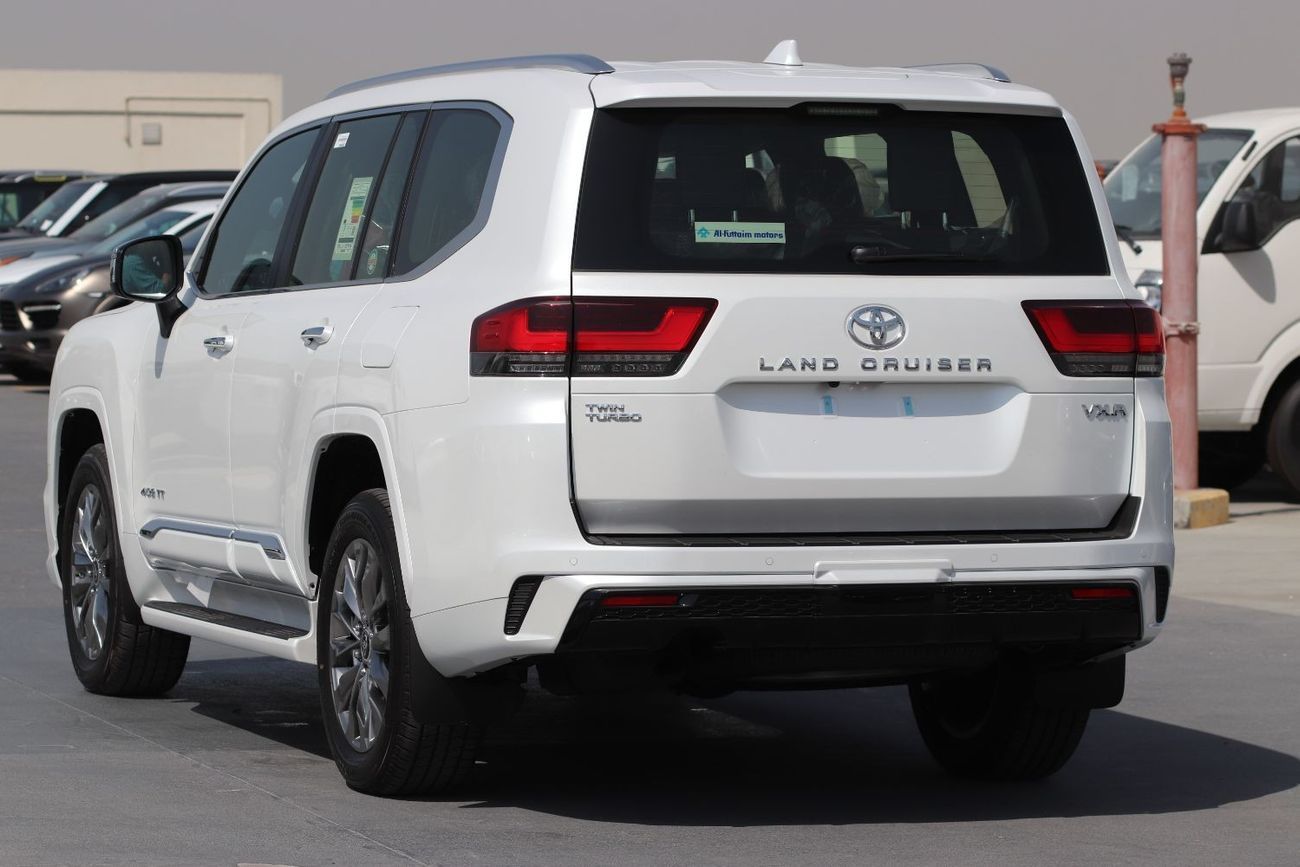 تويوتا لاند كروزر VXR 3.5L TWIN TURBO, ALLOY WHEELS, LEATHER SEAT, JBL SOUND SYSTEM, DIGITAL ODO METER,MODEL 2025