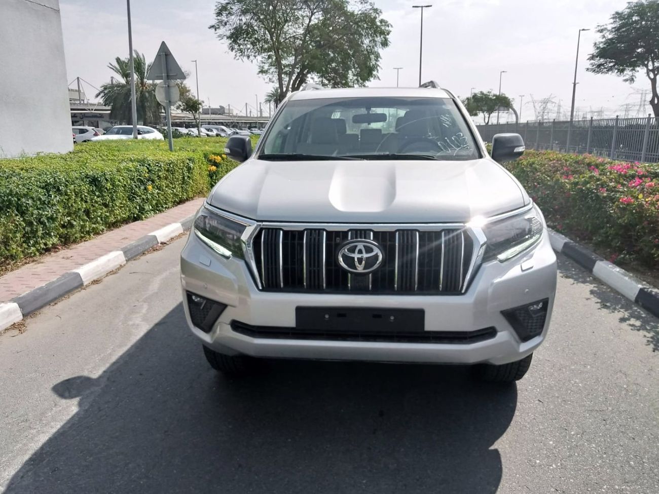 Toyota Prado VX TOYOTA PRADO VX 4.0L