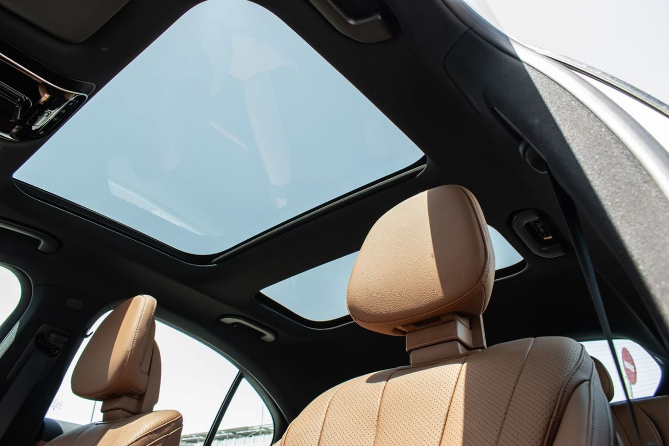 Mercedes-Benz E200 2.0L