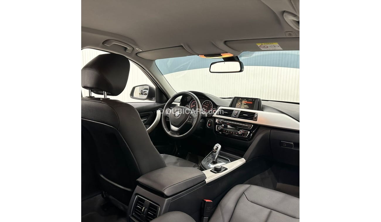 BMW 318i Std 2017 BMW 318i, Warranty, Sep 2025 BMW Service Contract, Low Kms, GCC