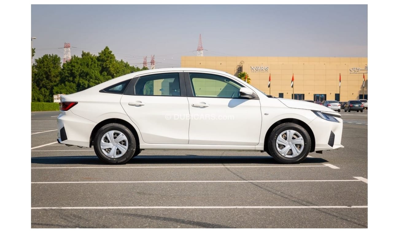 Toyota Yaris 2023 SE 1.5L Power x Elegant - Smart keyless Entry - GCC Specs - EMI Available - Book Now