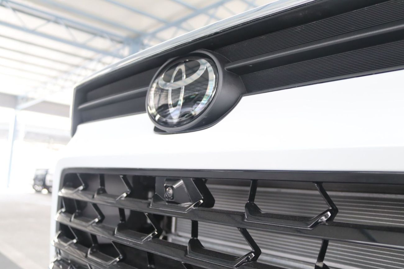 Toyota Grand Highlander LIMITED 2.5 HYBRID AWD CANADIAN SPECS