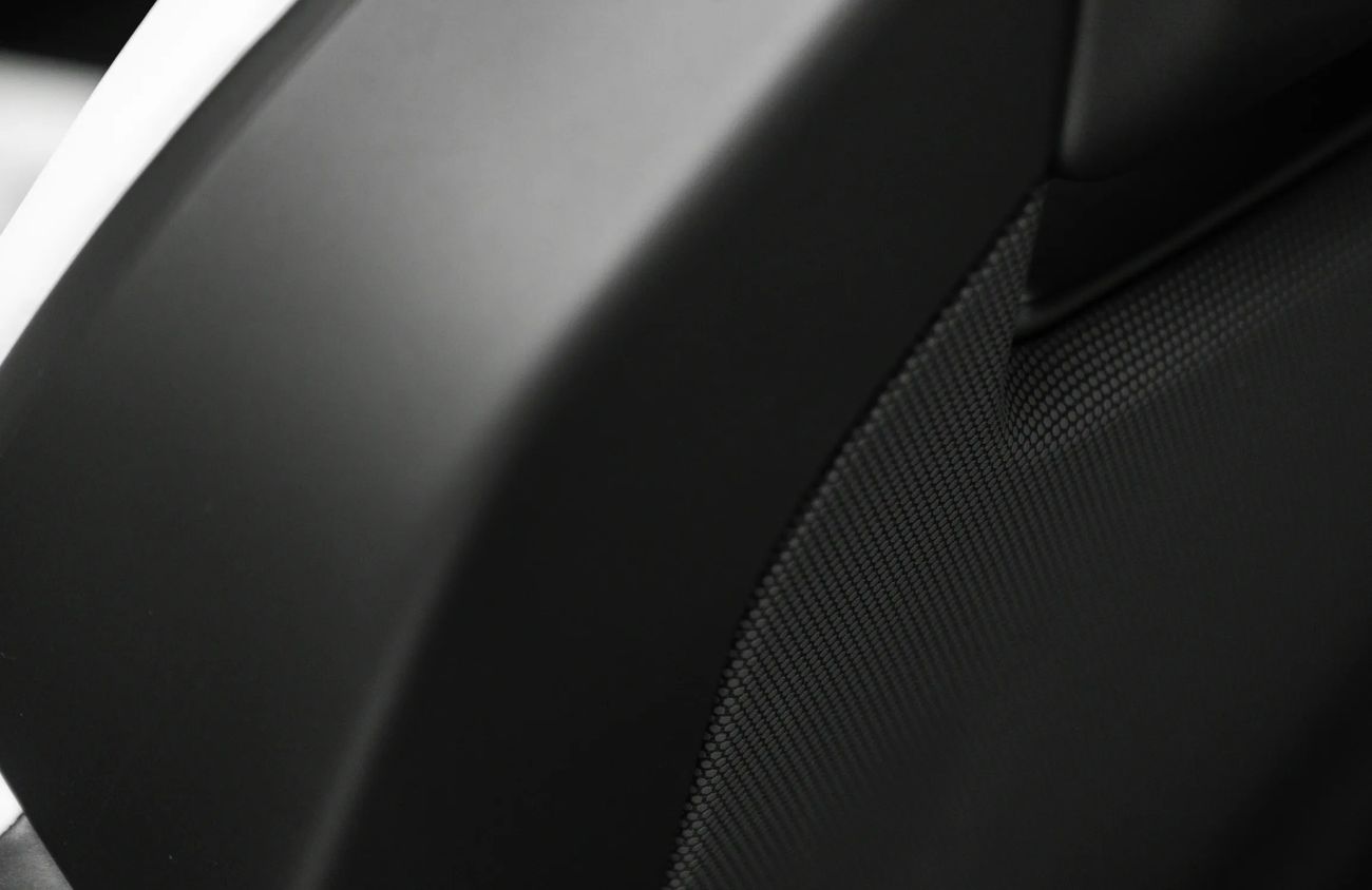 Land Rover Defender 4.4L V8 Twin-Turbo Mild Hybrid Engine | Warranty