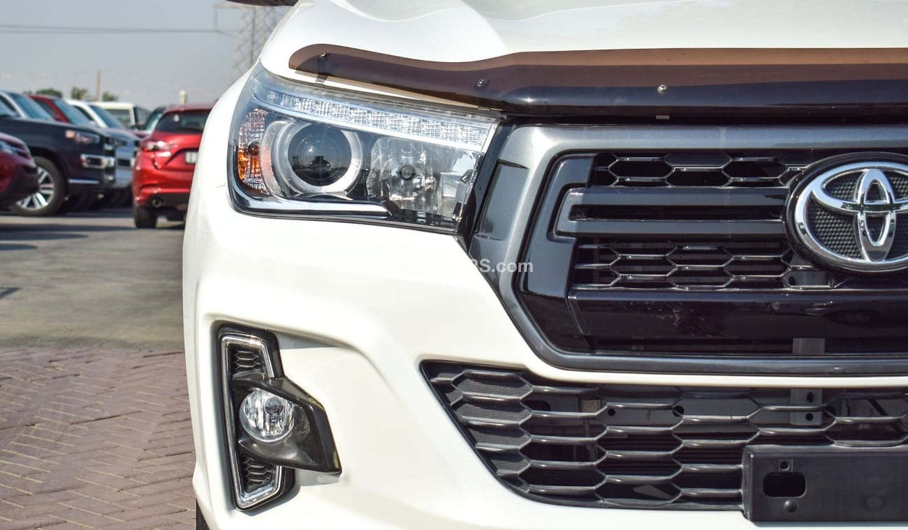 Toyota Hilux 2.8 D-4D Diesel Right Hand Drive Full option