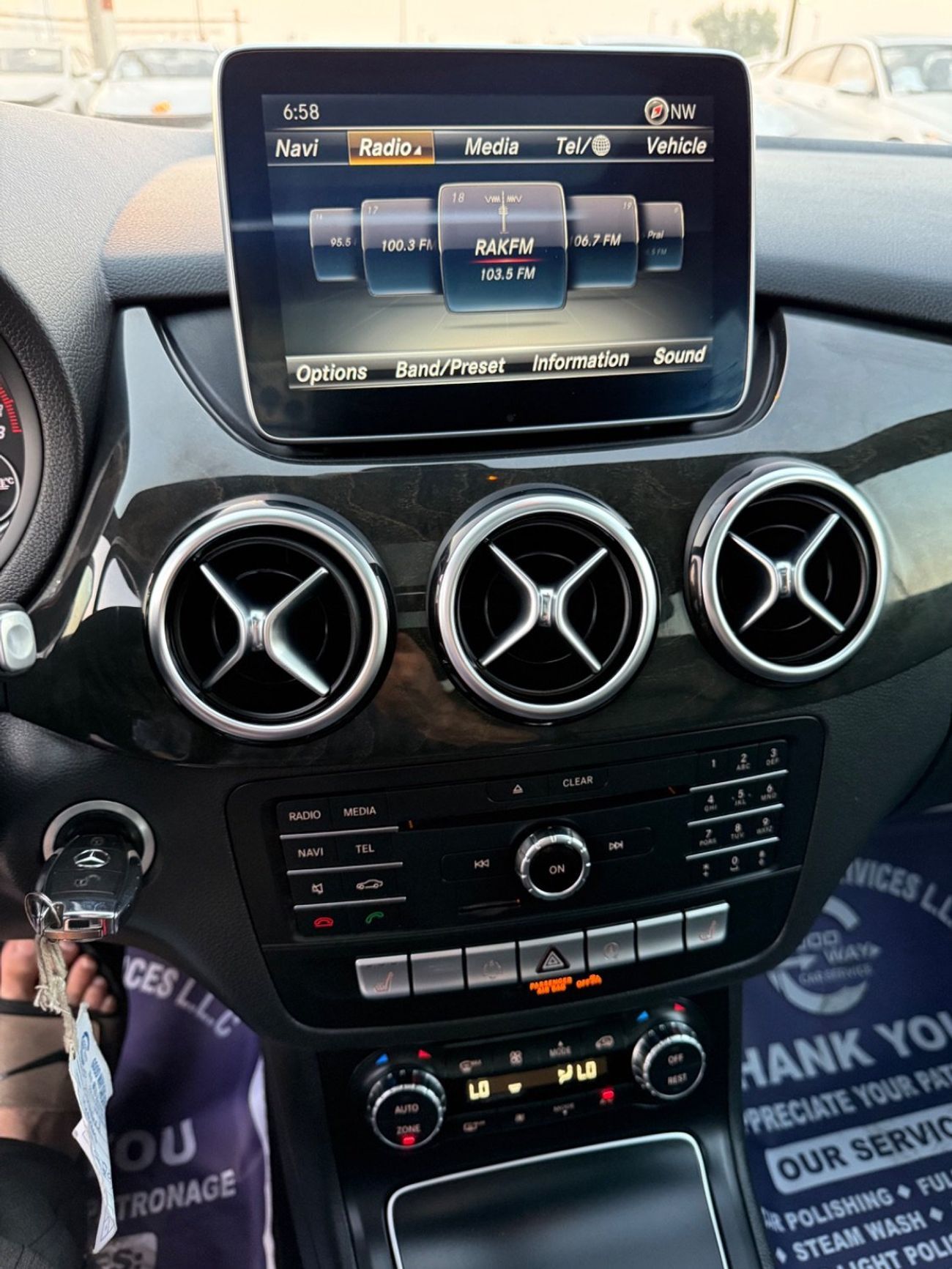 Mercedes-Benz B 250 2015 MERCEDES BENZ AMG B250 PANORAMA FULL OPTION CANDA SPEC