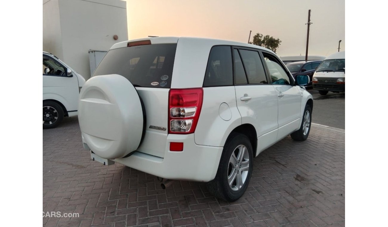 سوزوكي إيسكودو SUZUKI ESCUDO RIGHT HAND DRIVE (PM1454)
