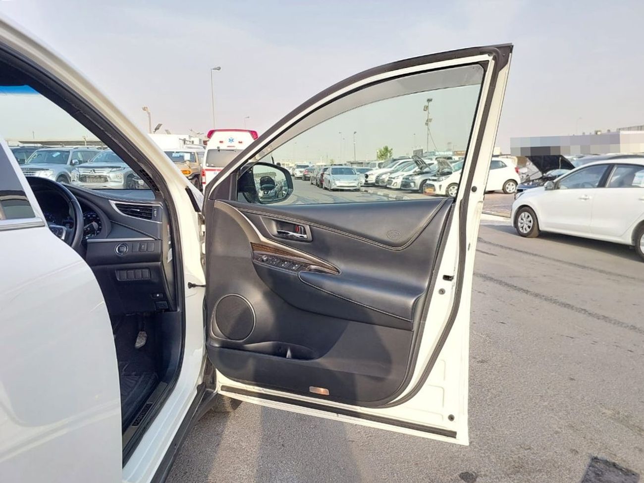 Toyota Harrier TOYOTA HARRIER SUV RHD 2015 MODEL 2.0 L PETROL AUTOMATIC(PM49946)