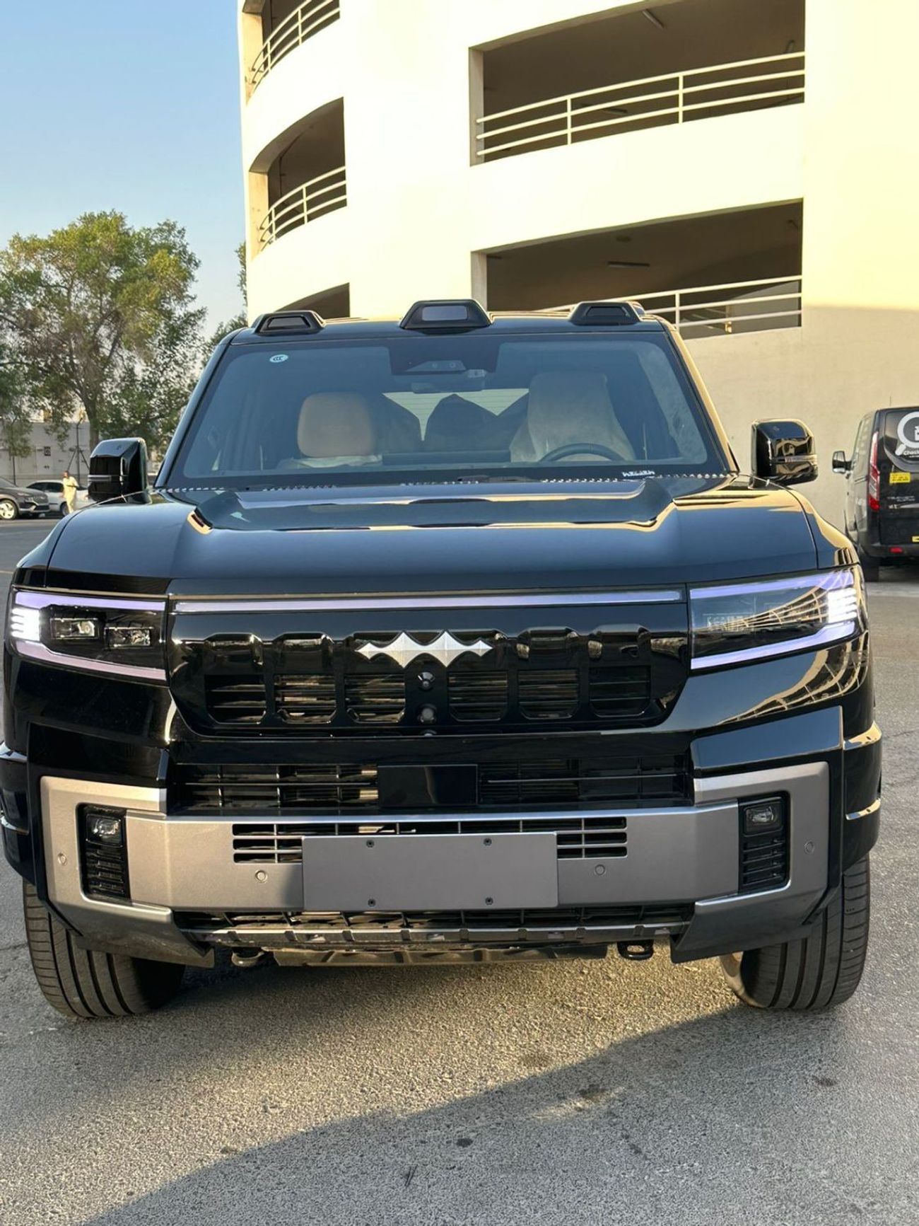 بي واي دي ليوبارد 8 Leopard  8