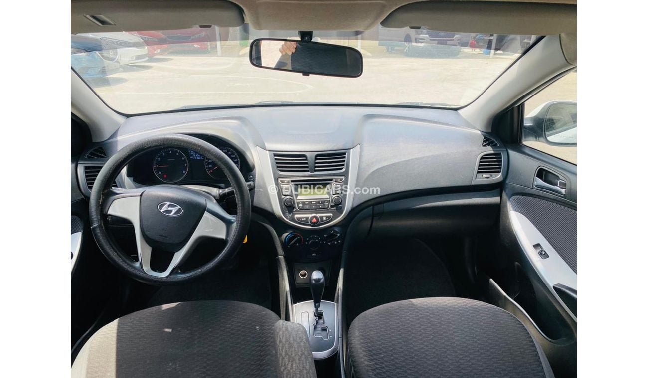 هيونداي أكسنت GL هيونداى اكسنت 2015 خليجي 1.6 بحاله ممتازه بدون حوادث